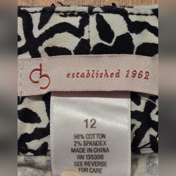 ❤️ NWOT CB Established 1962 Patterned Shorts - Picture 6 of 8